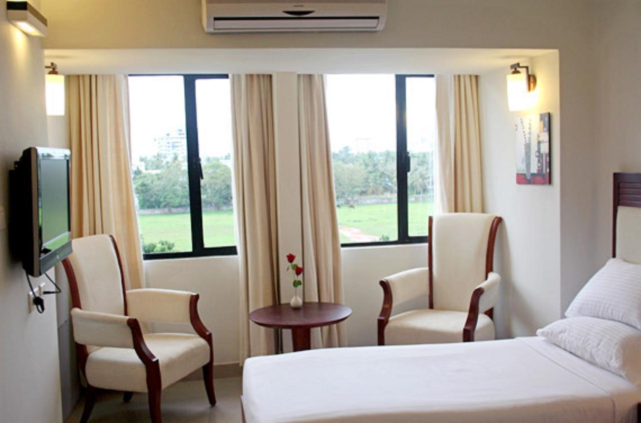 Hotel Luciya Kochi Exteriér fotografie