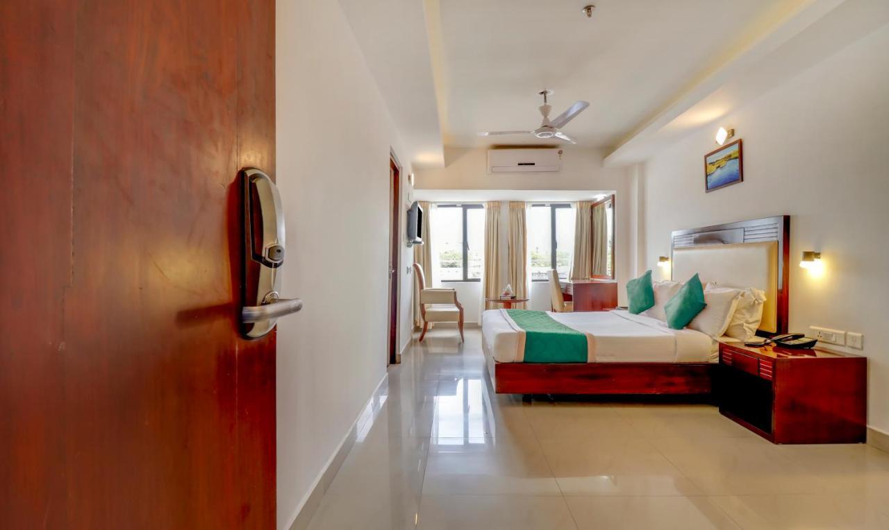 Hotel Luciya Kochi Exteriér fotografie