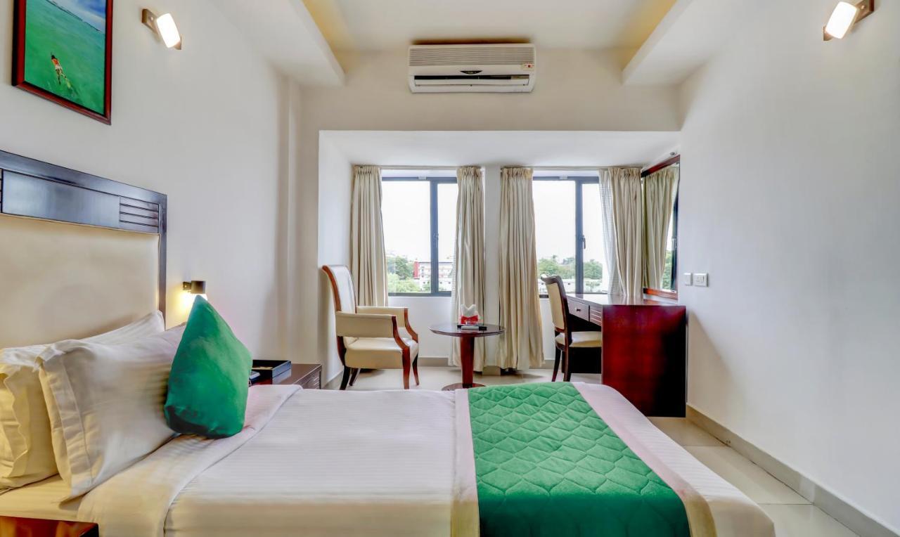 Hotel Luciya Kochi Exteriér fotografie