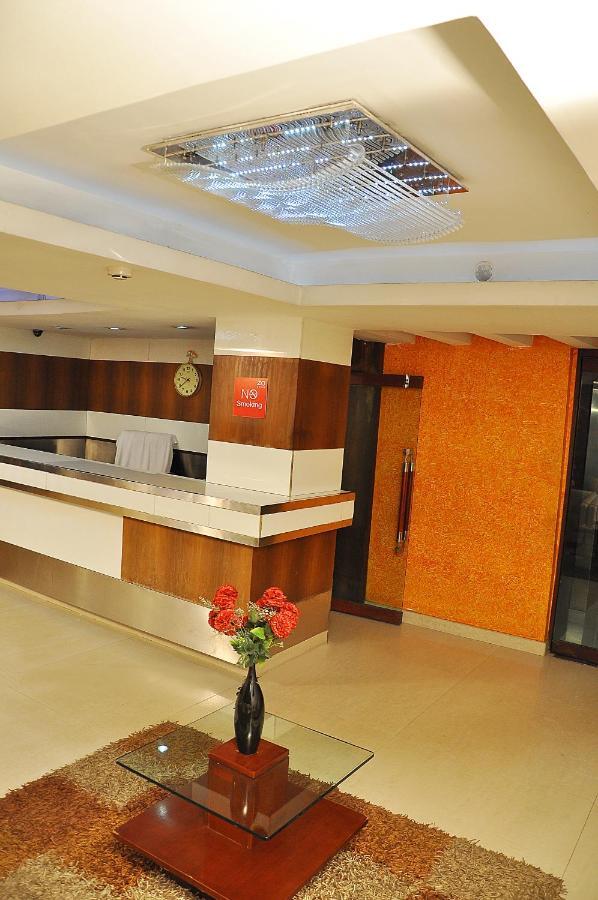 Hotel Luciya Kochi Exteriér fotografie