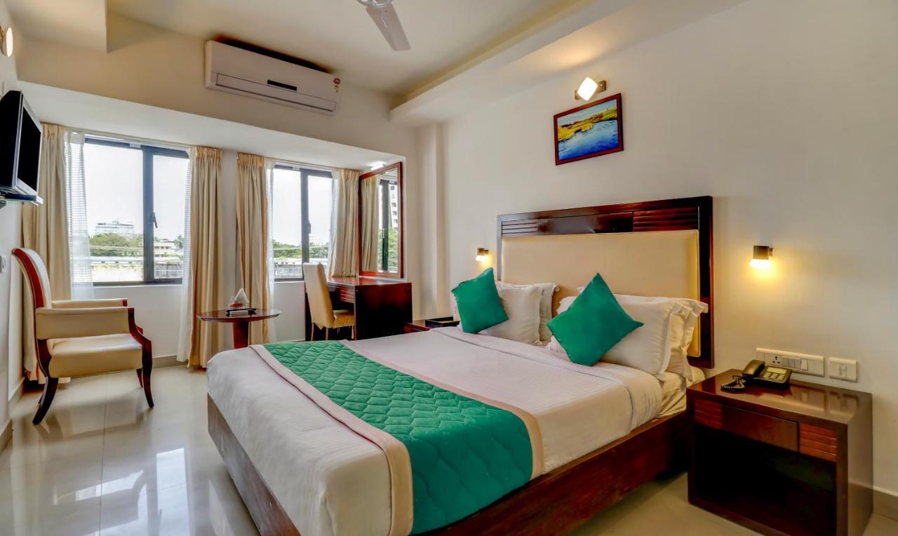 Hotel Luciya Kochi Exteriér fotografie