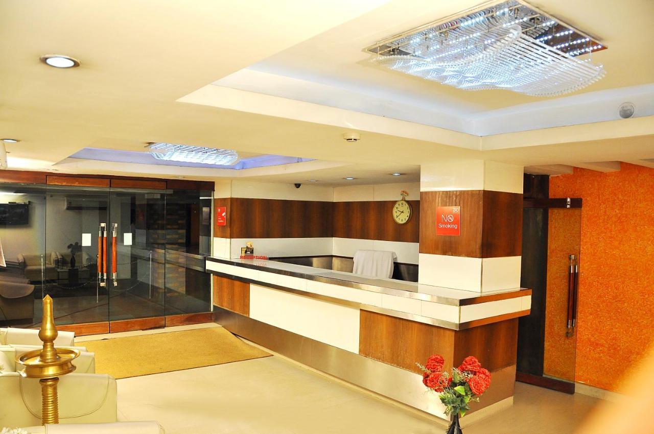 Hotel Luciya Kochi Exteriér fotografie