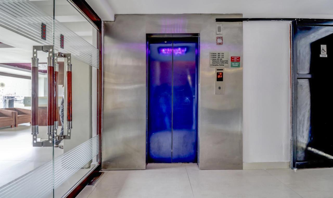 Hotel Luciya Kochi Exteriér fotografie